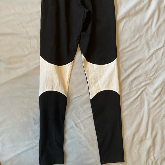 Adidas women leggings - Picture 5 of 8